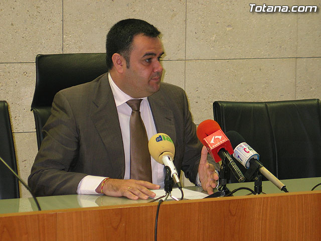 El portal juvenil tuopinionimporta.es se presenta como un nuevo cauce de comunicación entre el alcalde y los jóvenes del municipio, Foto 2