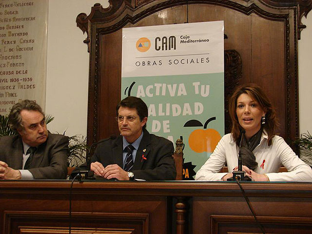 El Ayuntamiento de Lorca y la CAM organizan desde hoy y hasta el viernes una semana de pruebas médicas y talleres para enseñar a los mayores a cuidar su salud - 1, Foto 1