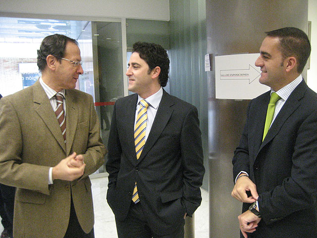 El Alcalde destaca las ventajas de la “eAdministración” en la mejora del servicio a los ciudadanos - 1, Foto 1