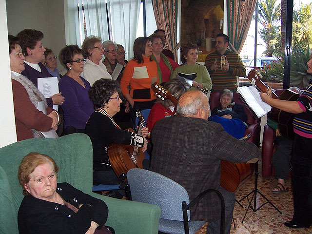 Arranca el programa de fiestas de la Purísima y la programación de navidad de la Residencia y del Servicio de Estancias Diurnas de Alzheimer, Foto 3