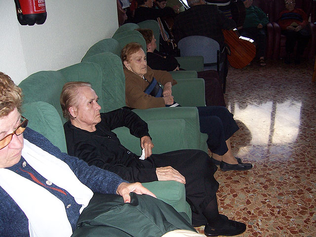 Arranca el programa de fiestas de la Purísima y la programación de navidad de la Residencia y del Servicio de Estancias Diurnas de Alzheimer, Foto 4