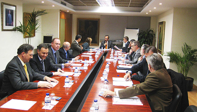 El patronato de Argem aprueba acuerdos con Aquagest, Sanidad y la UPCT para utilizar las energías renovables - 1, Foto 1