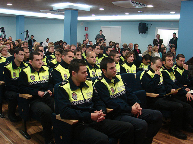 El Alcalde de Lorca, Francisco Jódar, preside la toma de posesión de 27 nuevos agentes de la Policía Local del Ayuntamiento de Lorca - 2, Foto 2
