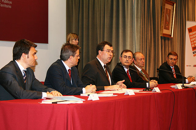 El consejero de Obras Públicas hace entrega de los III Premios a la Calidad en la Edificación de la Región de Murcia - 2, Foto 2
