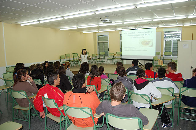 Los escolares ilorcitanos, mejor formados en alimentación - 1, Foto 1