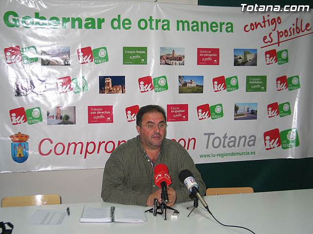 IU insta al PP en Totana a dejar los sables y dar una salida al Gobierno Municipal, Foto 1