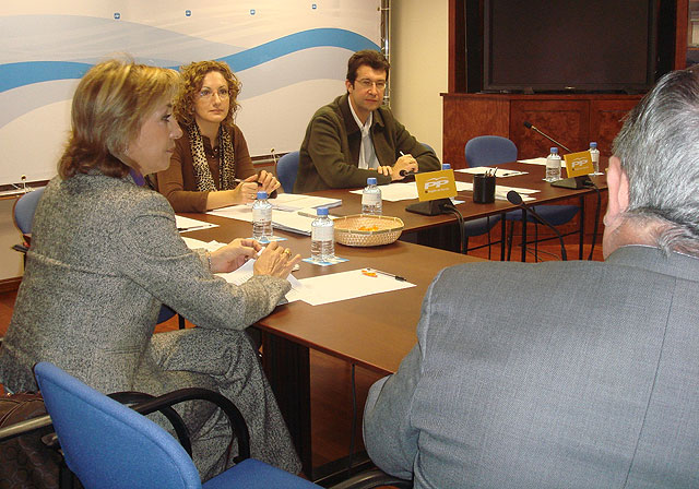 “Zapatero se niega a escuchar a la Región de Murcia en el Senado” - 1, Foto 1