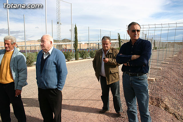 Plantan 30 rboles autctonos en la Ciudad Deportiva “Sierra Espuña” para celebrar el 30 aniversario de la Constitucin Española - 6