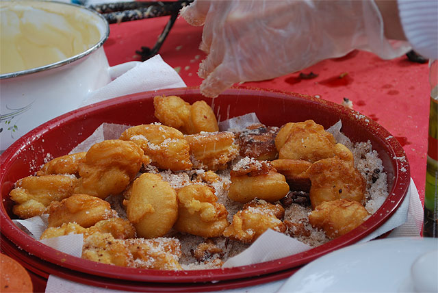 Dulces tpicos en la I Muestra de repostera navideña celebrada en Abarn - 2