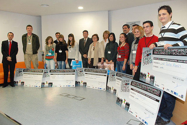 El Liceo Francés de Molina y el IES Alquerías ganan el I premio ‘Imagina una Empresa Diferente’ - 1, Foto 1
