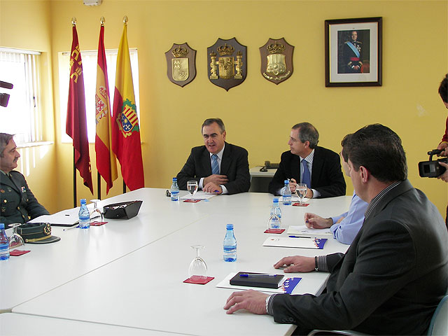 Alcalde y Delegado del Gobierno presiden la reunión Junta Local de Seguridad en Archena - 1, Foto 1