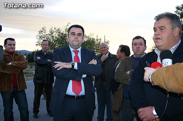 Inauguran la rehabilitacin y pavimentacin del firme del camino de la Casa de Cervantes-Deilor - 16