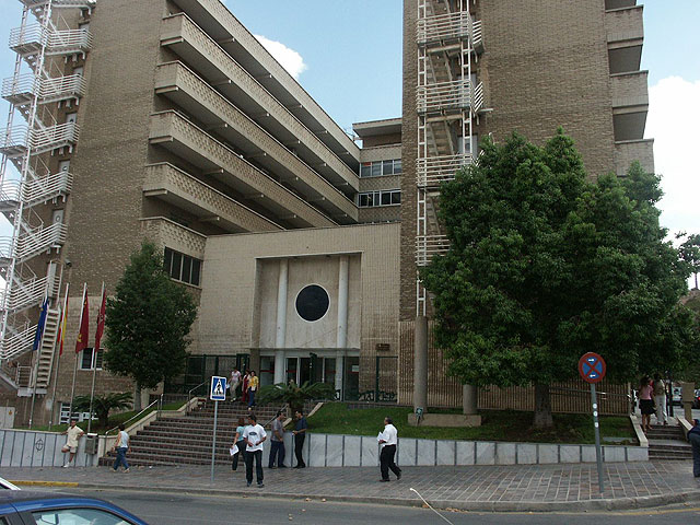 El Ayuntamiento venderá el Edificio Administrativo por 6 millones de euros a la UPCT - 1, Foto 1