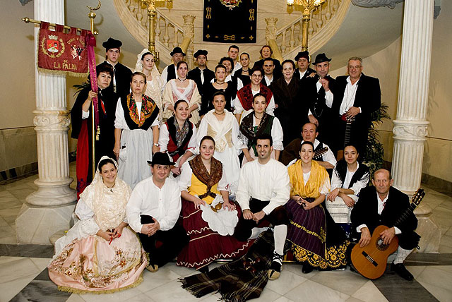 El grupo folclórico Ciudad de Cartagena presenta un CD con temas tradicionales sobre la comarca - 1, Foto 1