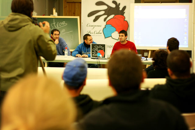 Proyecto Artstico Internacional CORAZONES POR CUBA - 3