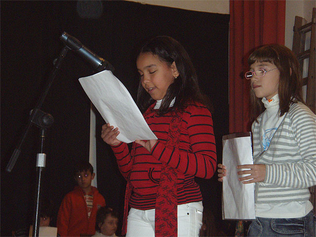 Los niños ilorcitanos abren con un maratón de lectura intercultural la programación navideña - 3, Foto 3