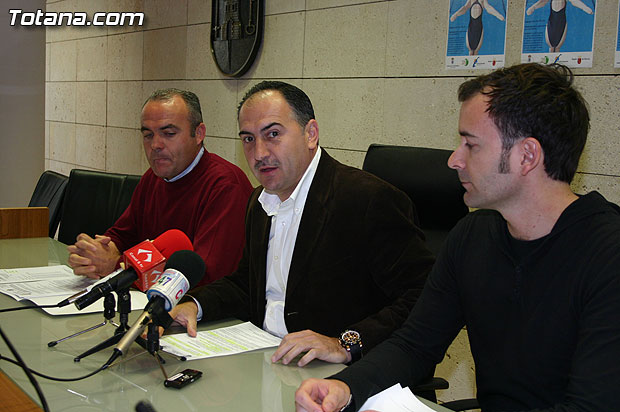 Totana acoge el próximo 20 de diciembre el “II Trofeo de Natación de Navidad Interescuelas Valle del Guadalentín”, Foto 1