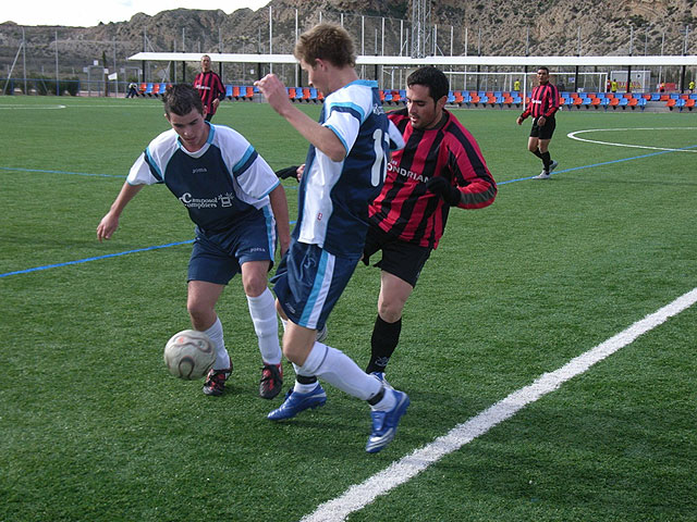Victoria de la Pea Madridista The Tenth in the big game against River-Ghost Bar Baron In Amateur Football League "Play Fair", Foto 2