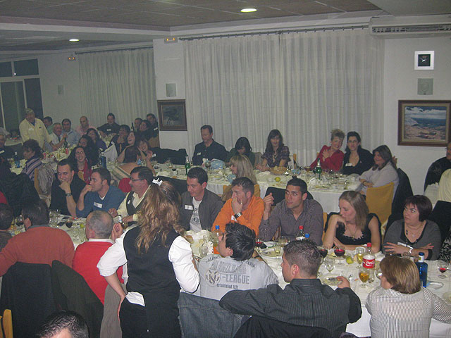 Una cena de Navidad numerosa y divertida en Las Torres de Cotillas - 2, Foto 2