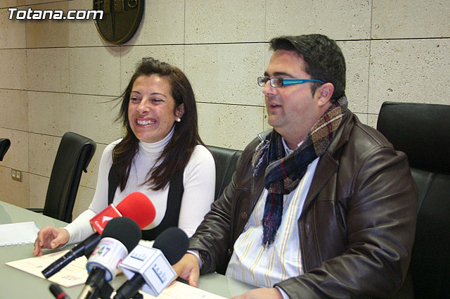 Cerca de medio centenar de personas reciben sus diplomas por participar en los cursos formativos de nuevas tecnologas - 1