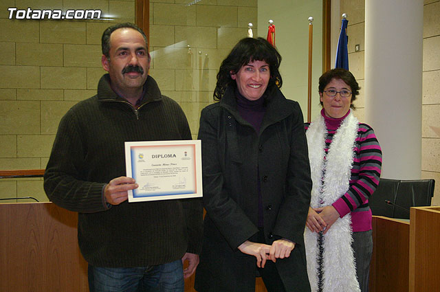 El “Taller de lengua de signos”  se clausura con la entrega de diplomas a más de treinta participantes - 13