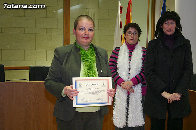El “Taller de lengua de signos”  se clausura con la entrega de diplomas a ms de treinta participantes - 14
