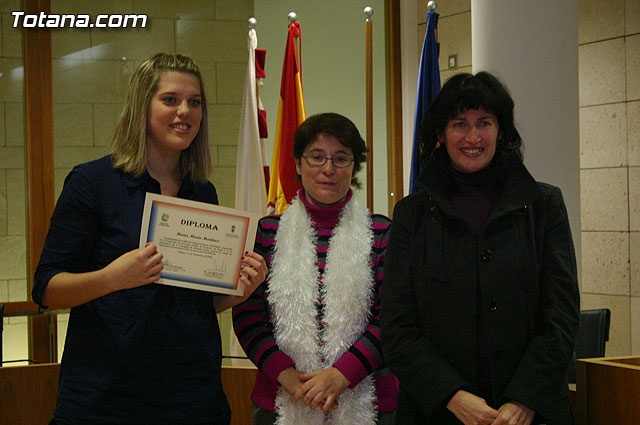 El “Taller de lengua de signos”  se clausura con la entrega de diplomas a ms de treinta participantes - 20
