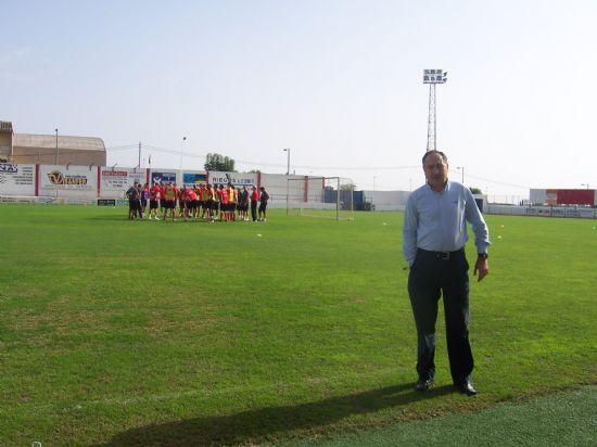 El concejal de Deportes participa esta tarde en partido de fútbol contra el cáncer, Foto 1