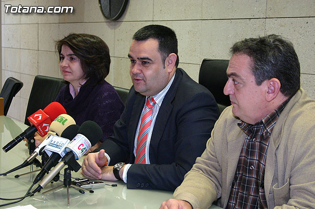 El Consistorio y la Asociación de Pasteleros de Totana suscriben un convenio de colaboración, Foto 5