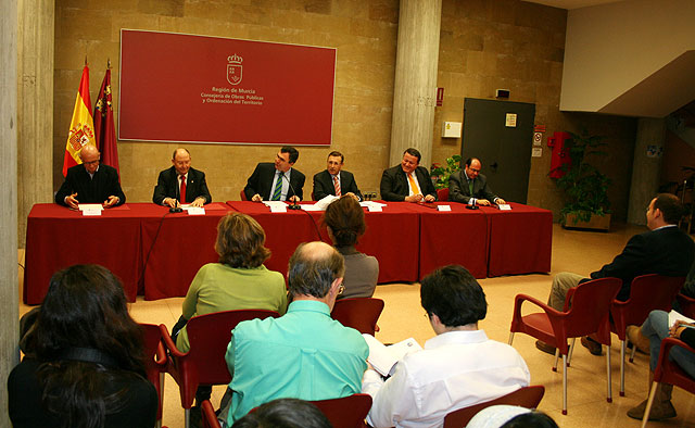 Obras Pblicas financiar la redaccin de los proyectos de dos nuevos auditorios en Alhama y en Las Torres de Cotillas, Foto 2