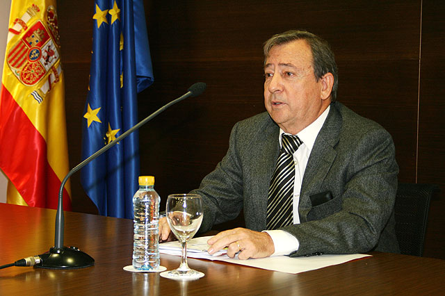 La Comunidad invierte más de 24,3 millones de euros en el asfaltado de 214 kilómetros de la Red de Carreteras de la Región - 2, Foto 2