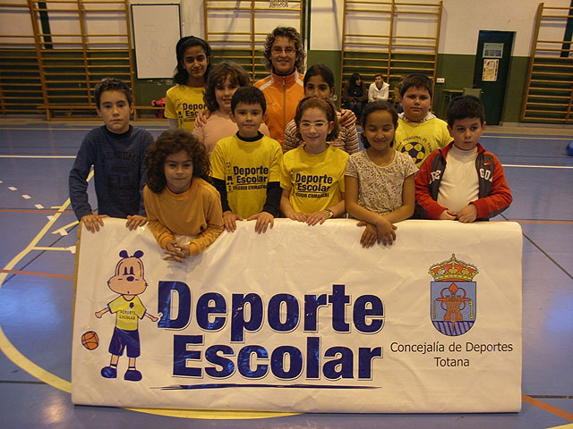 La Concejala de Deportes organiza una jornada de Minibasket Benjamn - 5