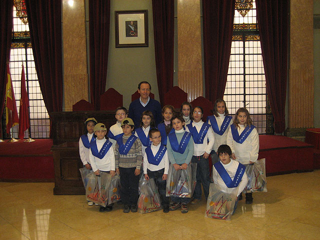 El Alcalde agradece a los niños de Aspanpal “el gran regalo que nos han hecho con su villancico” - 2, Foto 2