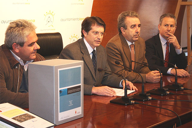 Agricultura invierte 2,4 millones de euros para la construcción de dos colectores en Lorca - 1, Foto 1