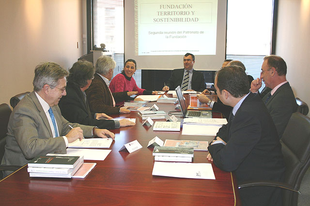 El Patronato de la Fundación aprueba el plan de actuaciones 2009 del proyecto 'Región de Murcia. Territorios Inteligentes' - 1, Foto 1