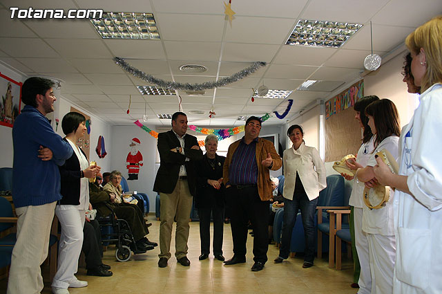 Autoridades municipales felicitan la Pascua Navideña, Foto 2