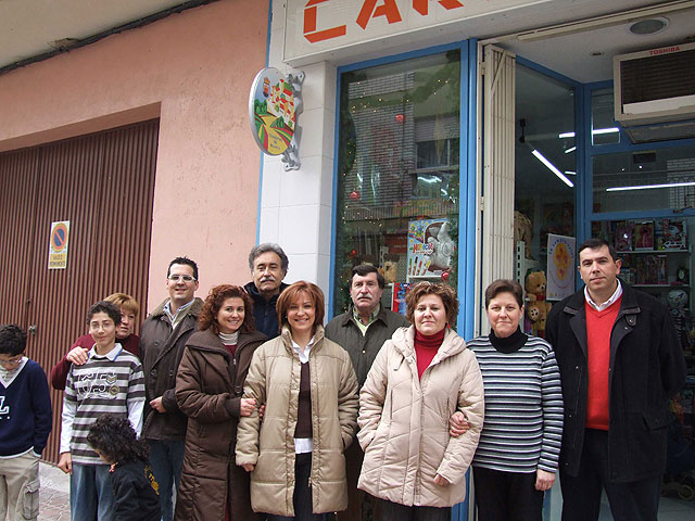 Los comercios de Blanca estrenan placas - 1, Foto 1