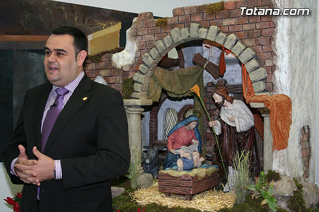 The mayor, Jos Martnez Andreo, congratulated the people of Totana Christmas, Foto 1