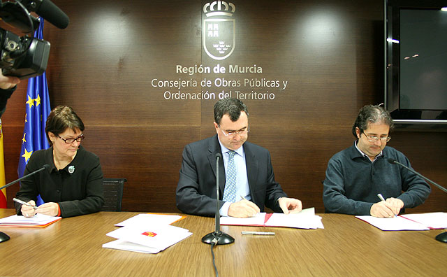 Obras Públicas aporta 500.000 euros para facilitar el acceso a la vivienda a colectivos desfavorecidos - 1, Foto 1