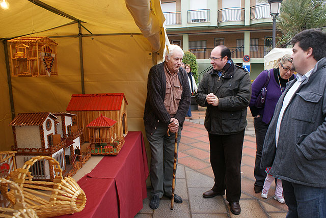 Se inaugura el Mercado Artesanal de Navidad de Puerto Lumbreras - 1, Foto 1