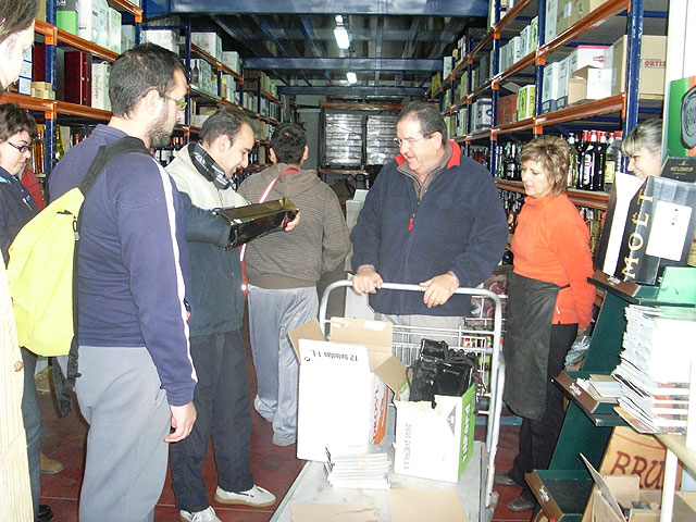 El Servicio de Apoyo Psicosocial realiza una visita a la empresa “El Rincon del Vino”, Foto 2