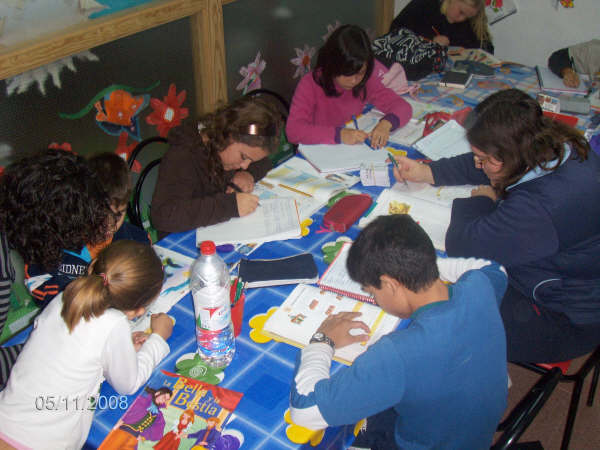 Exitoso final de la VI Olimpiada Solidaria del Estudio llevada a cabo entre los más jóvenes de la localidad, Foto 1