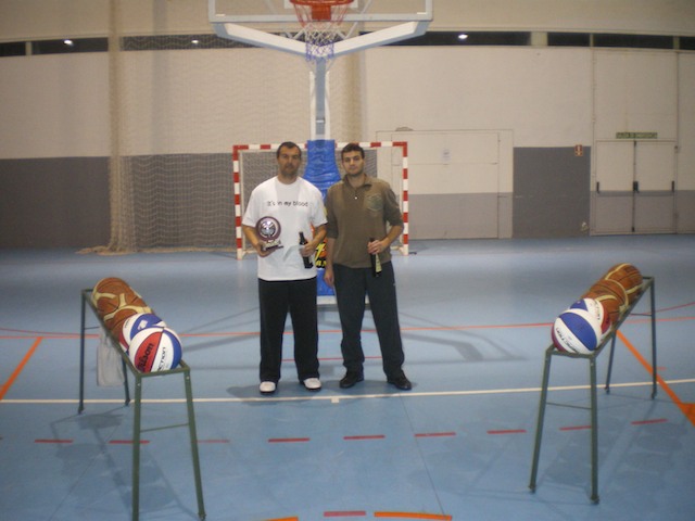 Abraham Ibáñez, jugador del CB Totana, gana los 1000 euros del campeonato de triples - 1, Foto 1