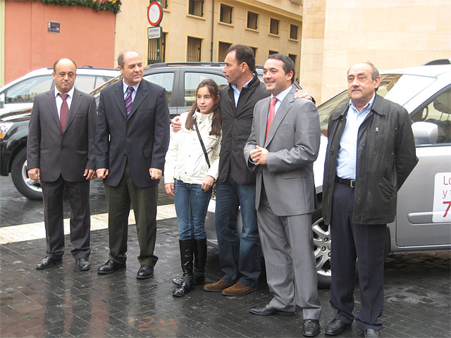 Melchor, Gaspar y Baltasar llegarán a la ciudad de Murcia en coches de época - 4, Foto 4