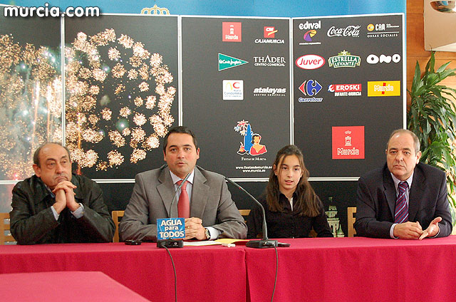 Melchor, Gaspar y Baltasar llegarn a la ciudad de Murcia en coches de poca - 3