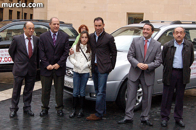 Melchor, Gaspar y Baltasar llegarn a la ciudad de Murcia en coches de poca - 7