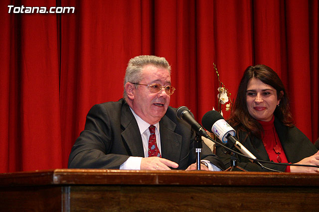 El escritor totanero Juan Ruiz Garca presenta el libro 