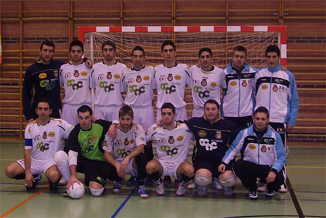 El liderato se escapa en el último minuto - 1, Foto 1