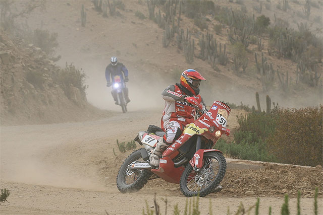 El desierto de Atacama agota a los pilotos del Dakar 2009 - 2, Foto 2