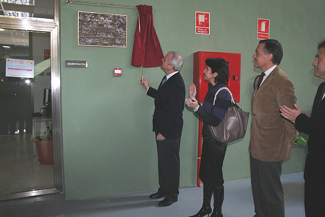 Valcárcel inaugura las nuevas instalaciones del Parque Móvil Regional, cuyos vehículos prestan más de 20.000 servicios al año - 4, Foto 4